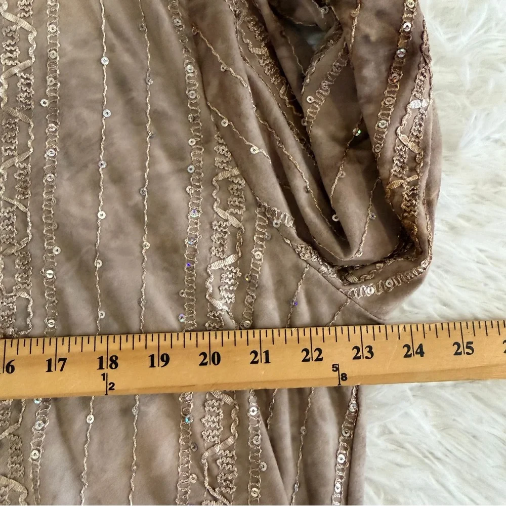 Cocomo Womens Tan Brown Rhinestone Marbled Top Size XL V Neck Pullover Office - Picture 5 of 7